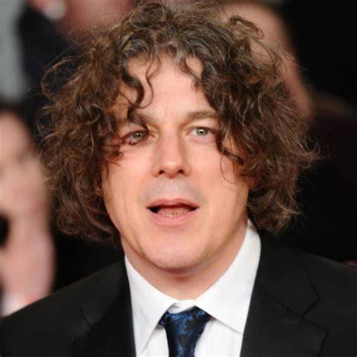 Alan Davies Bio (Wiki) 