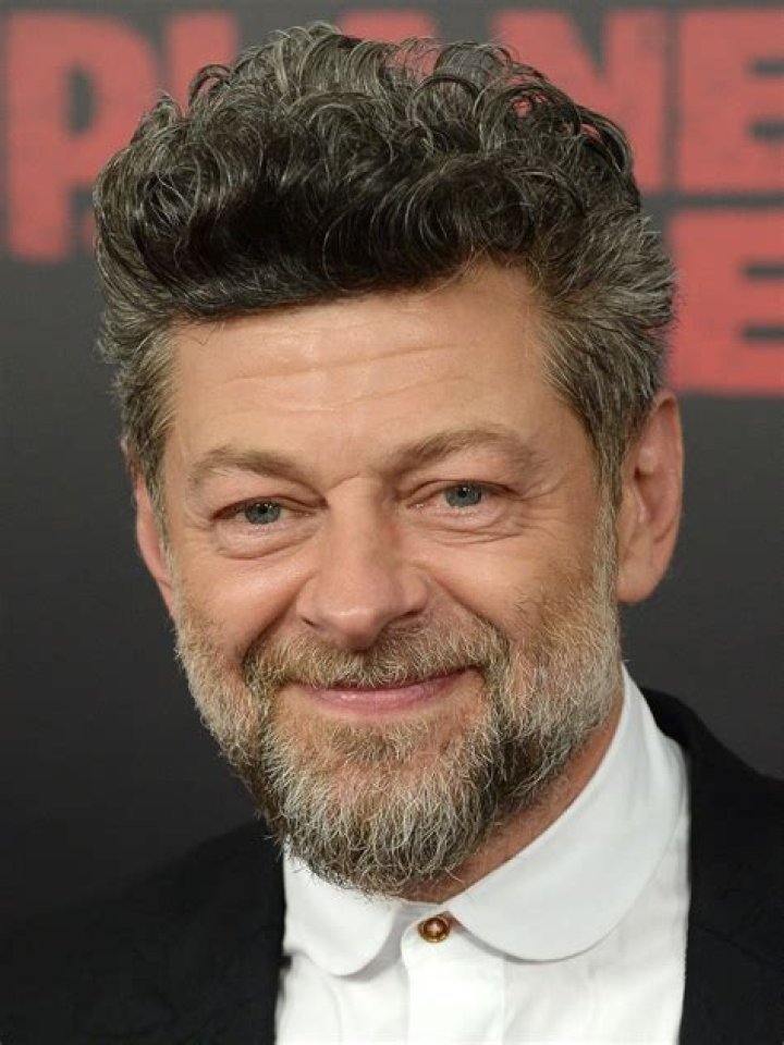 Andy Serkis Bio (Wiki) 
