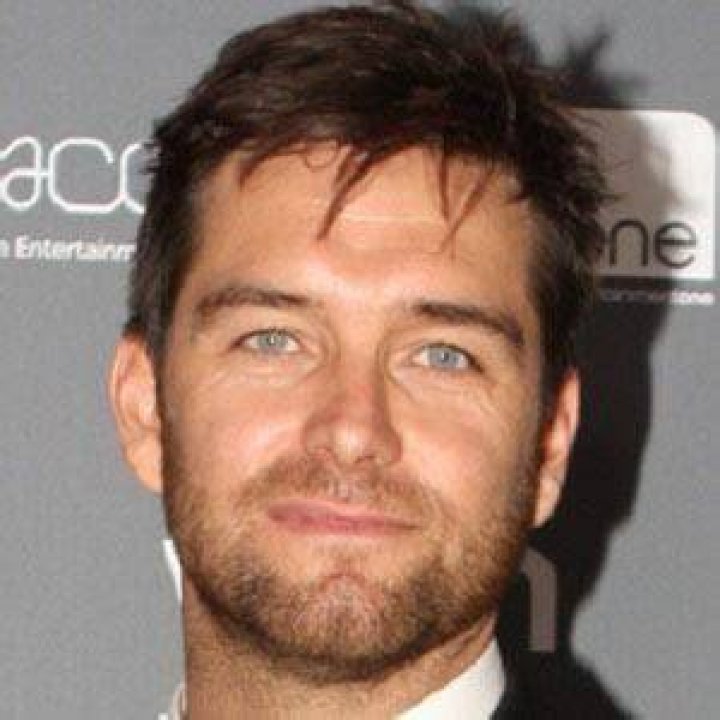 Antony Starr - Age, Family, Bio