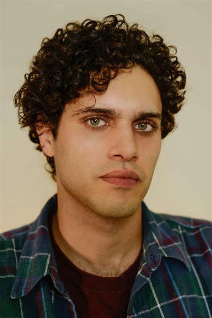 Aria Shahghasemi Bio (Wiki) 