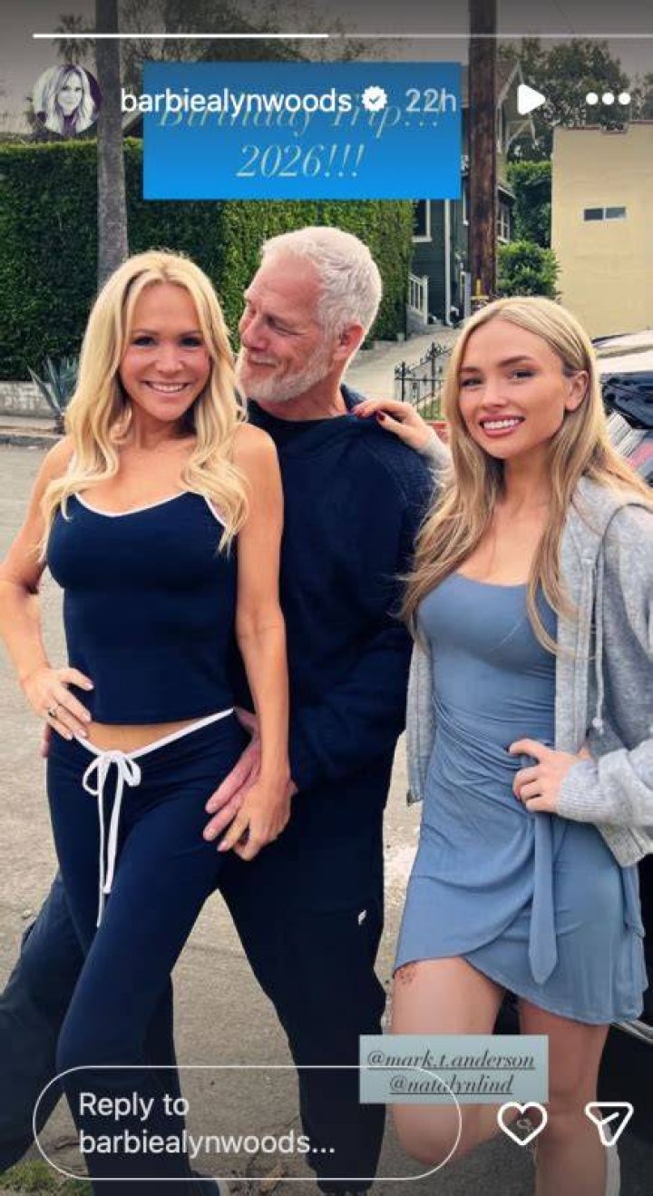 Barbara Alyn Woods and Her Husband John Lind With Their Three Daughters