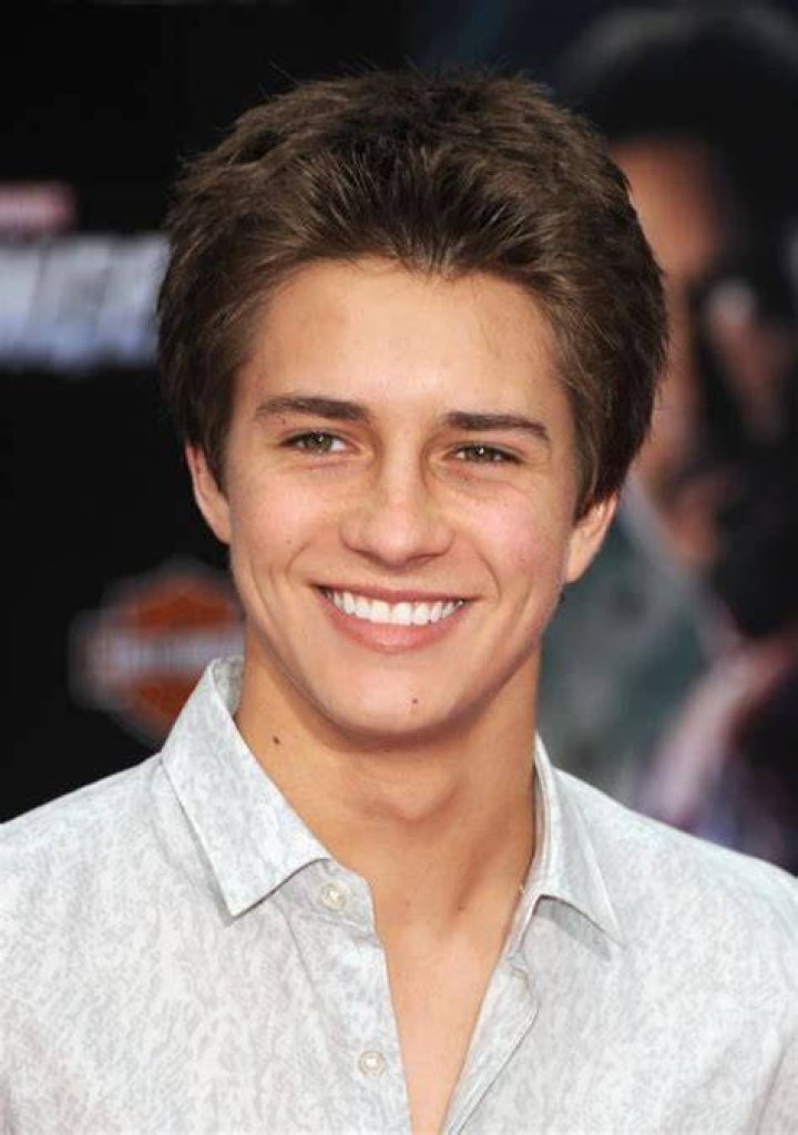 Billy Unger Bio (Wiki) 