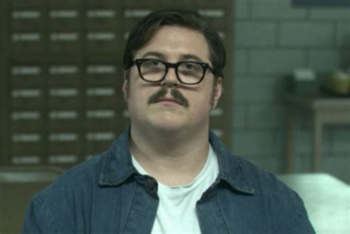 Cameron Britton Bio (Wiki) 