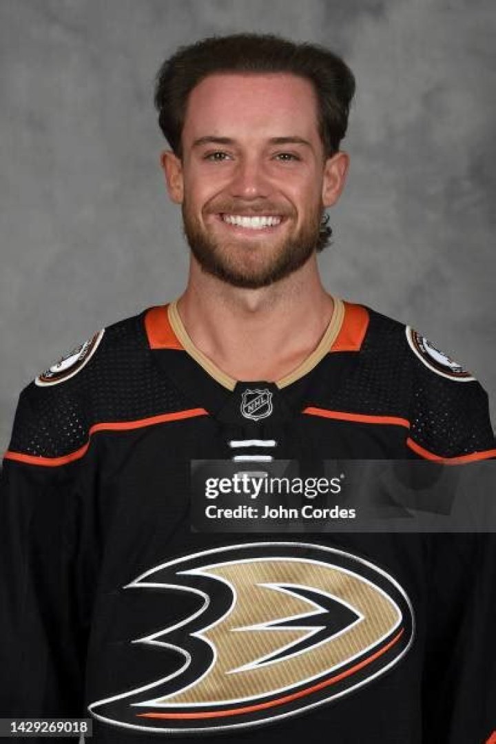 Chase De Leo Bio (Wiki) 