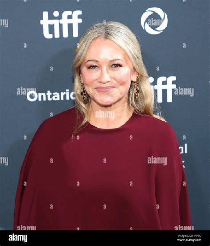 Christine Taylor photo 2