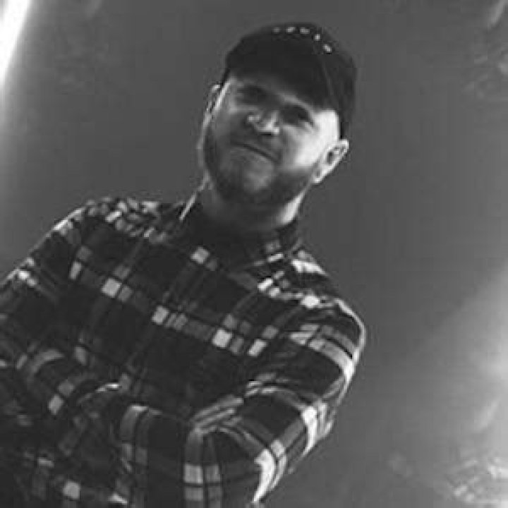 Dave Stephens - Age, Family, Bio