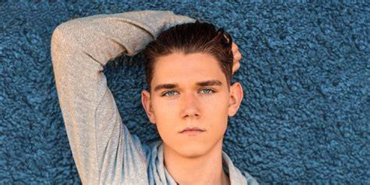 Devan Key - Age, Family, Bio