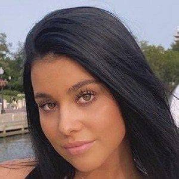 Devorah Roloff - Age, Family, Bio