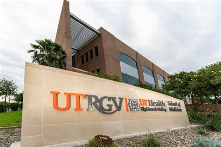 Does Utrgv have law school?
