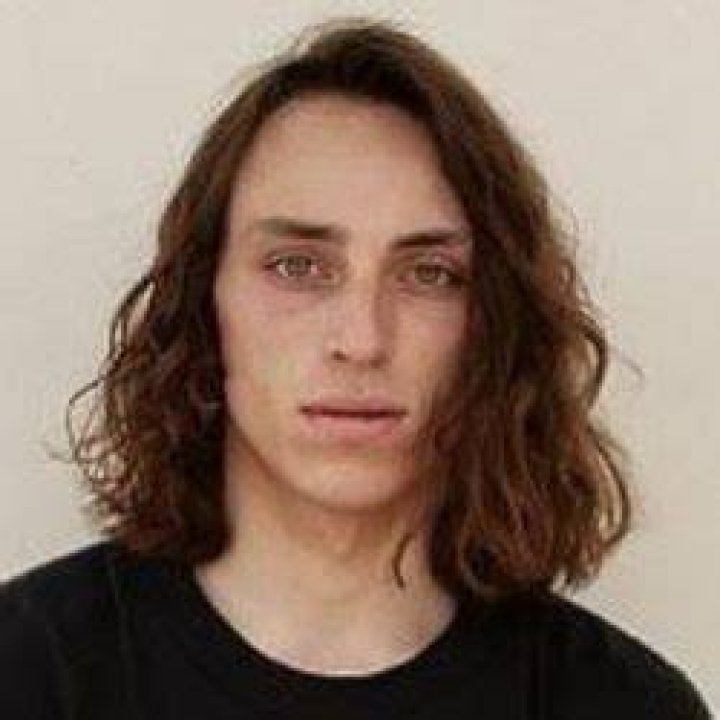 Eamon Samojla - Age, Family, Bio