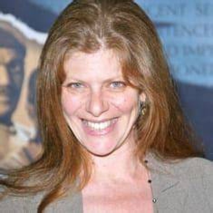 Eliza Roberts Bio (Wiki) 