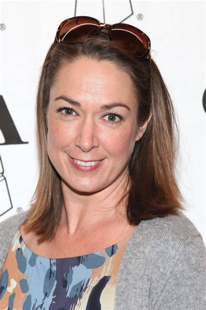 Elizabeth Marvel Bio (Wiki) 