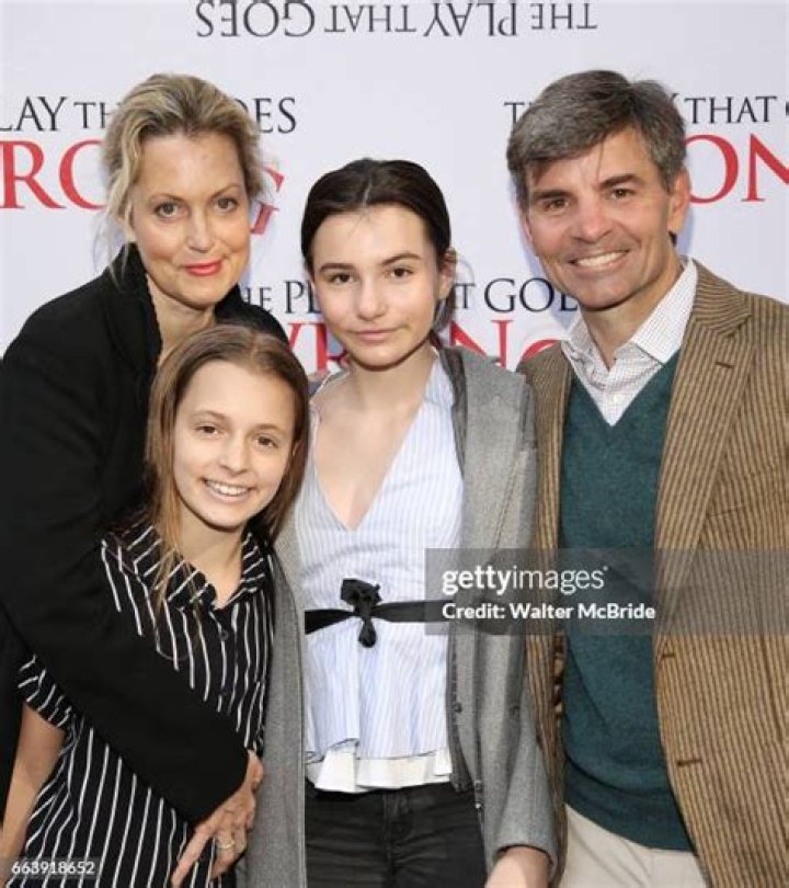 Elliott Anastasia Stephanopoulos's parents lives a rich lifestyle.