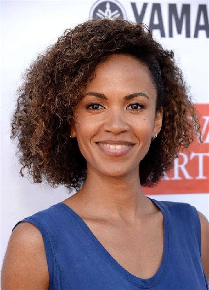 Erica Luttrell Bio (Wiki) 