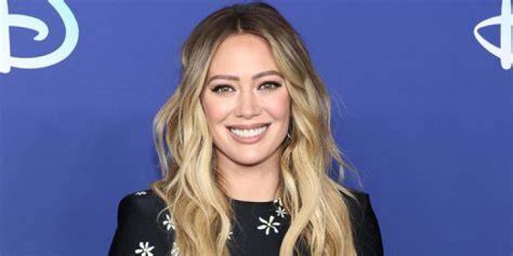 Hilary Duff Recalled her Horrifying Eating Disorder at age 17! Hilary Duff Recalled her Horrifying Eating Disorder at age 17!