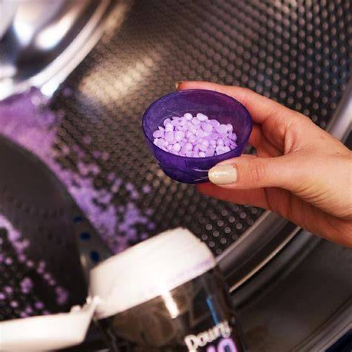 How do you use beads in laundry?