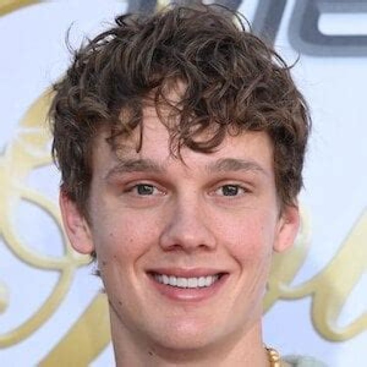Hunter Doohan - Age, Family, Bio