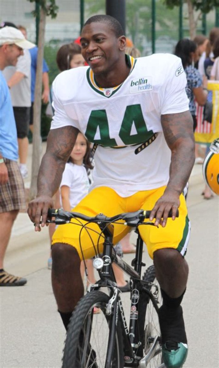 James Starks Bio (Wiki) 