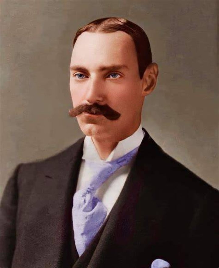 John Jacob Astor IV and his dog Kitty