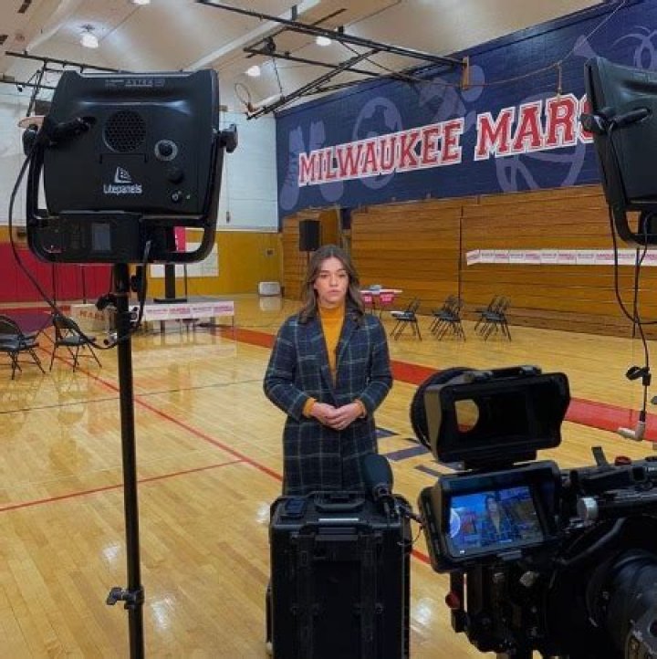 Julie Tsirkin the covered debate between Ron Johnson and Mandela Barnes for WISEN.