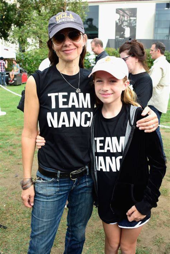 Justine Bateman and her daughter Gianetta Fluent posed together in 2014.