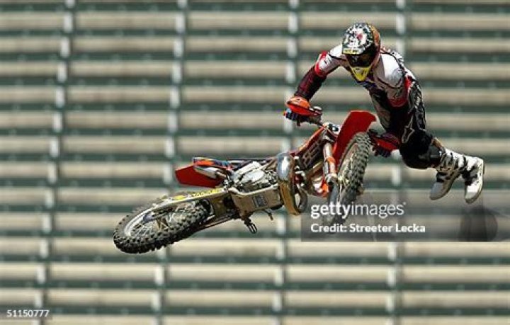 Kenny Bartram photo 3