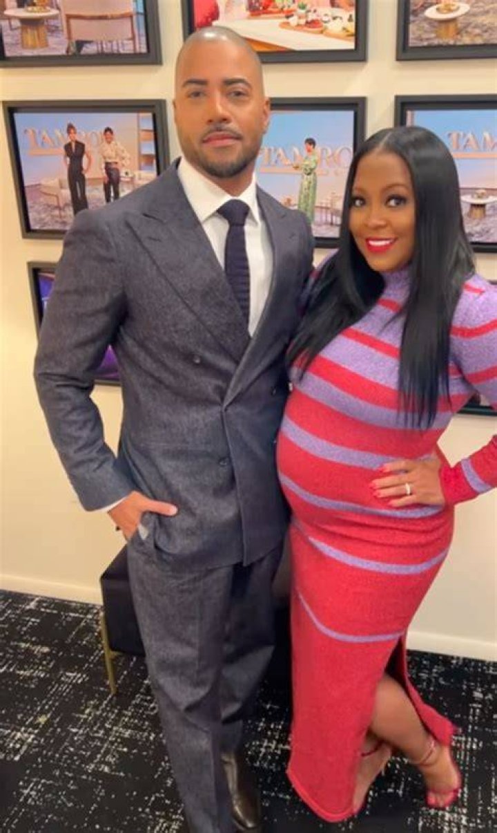 Pregnant! Keshia Knight Pulliam is expecting her first child with husband Brad James Keshia Knight Pulliam and Brad James expecting their first child together