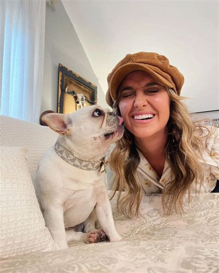 Lainey Wilson Pets
