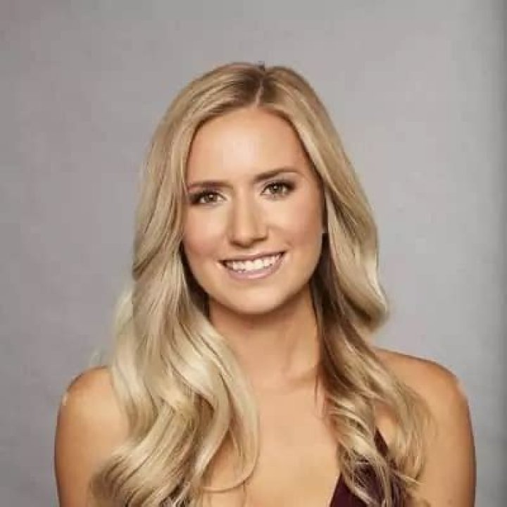 Lauren Burnham Bio (Wiki) 