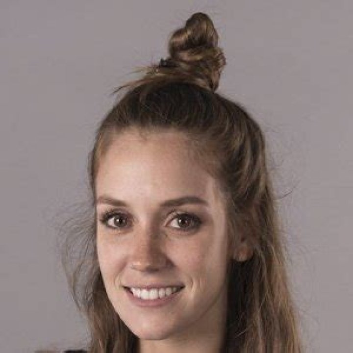 Lore García - Age, Family, Bio