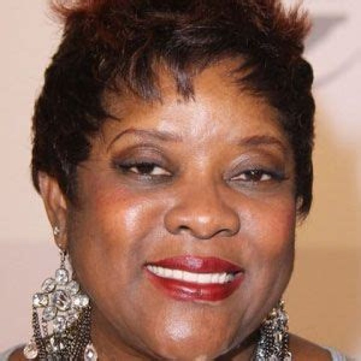 Loretta Devine - Age, Family, Bio