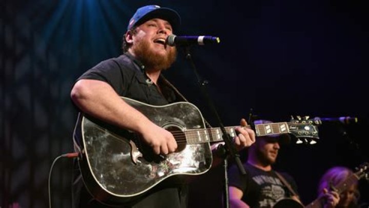 Luke Combs Bio (Wiki) 