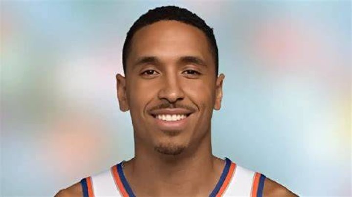 Malcolm Brogdon - Age, Family, Bio