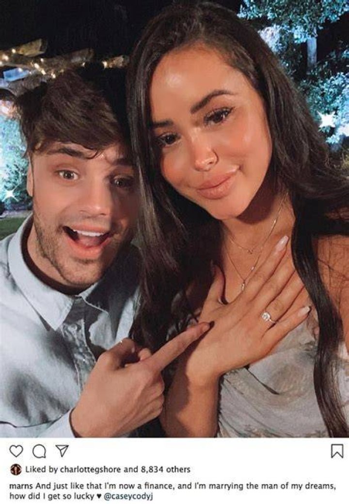 Marnie Simpson is engaged! Her boyfriend Casey Johnson proposed to her! Marnie Simpson is engaged! Her boyfriend Casey Johnson proposed to her!