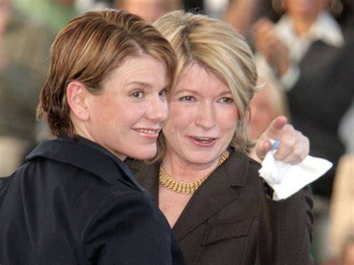 Martha Stewart, 80 acknowledged her 90’s break up with Anthony Hopkins; Spooked character ‘Hannibal Lecter’ Martha Stewart dated the two-time Oscar winner, Anthony Hopkins