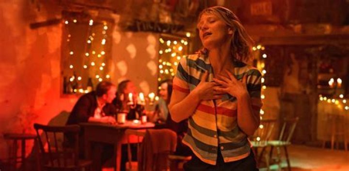 Mia Wasikowska 2021