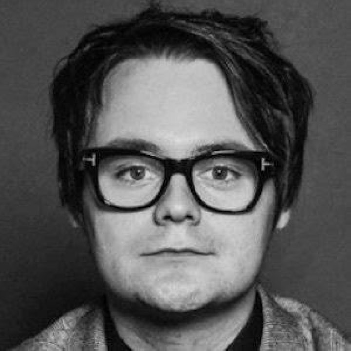 Mitchell Davis - Age, Family, Bio