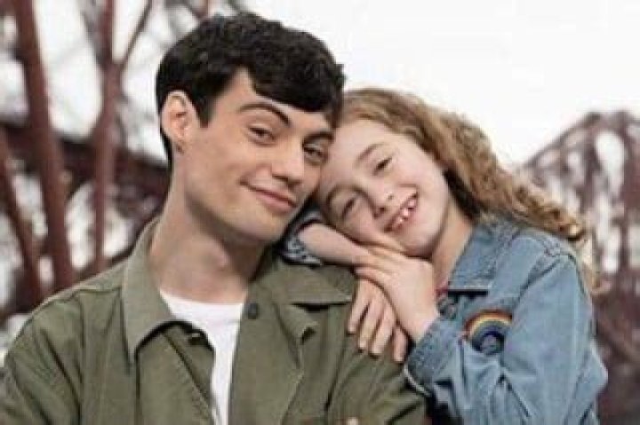Molly and Mack - Cast, Ages, Trivia