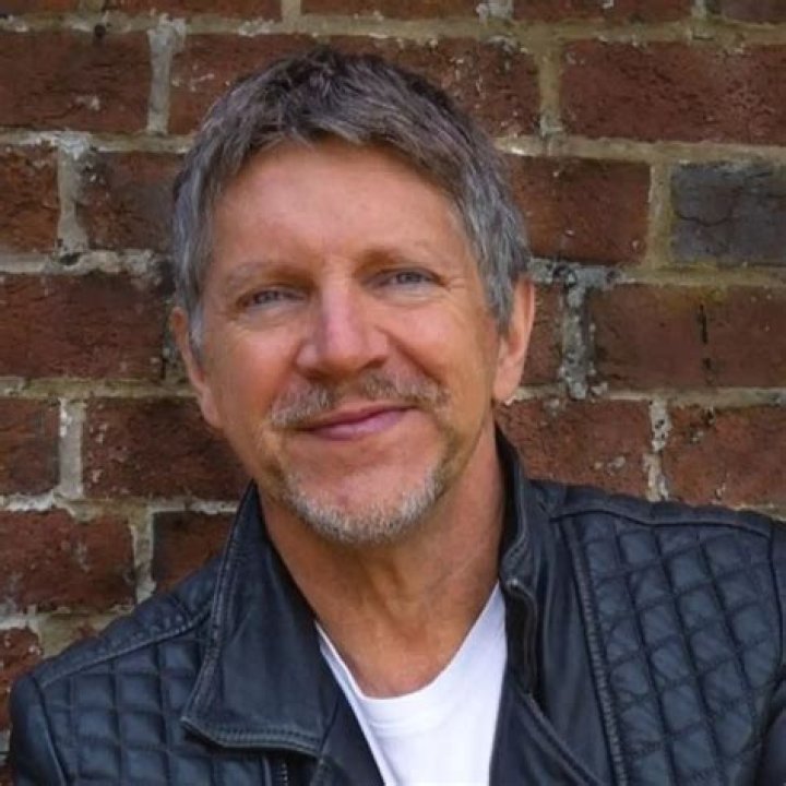 Neil Buchanan photo