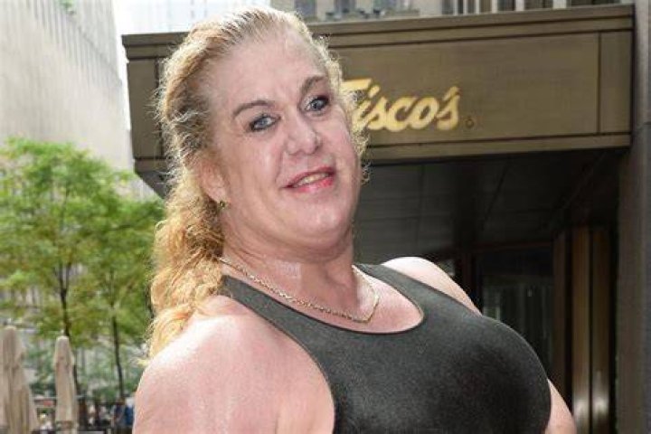 Anna Nicole Smith nicole-bass