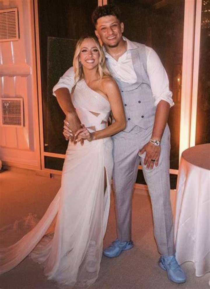 Patrick Mahomes and his girlfriend, Brittany Lynne celebrating their 7th anniversary in the New York City's rooftop. Does the longtime partners united as husband and wife?