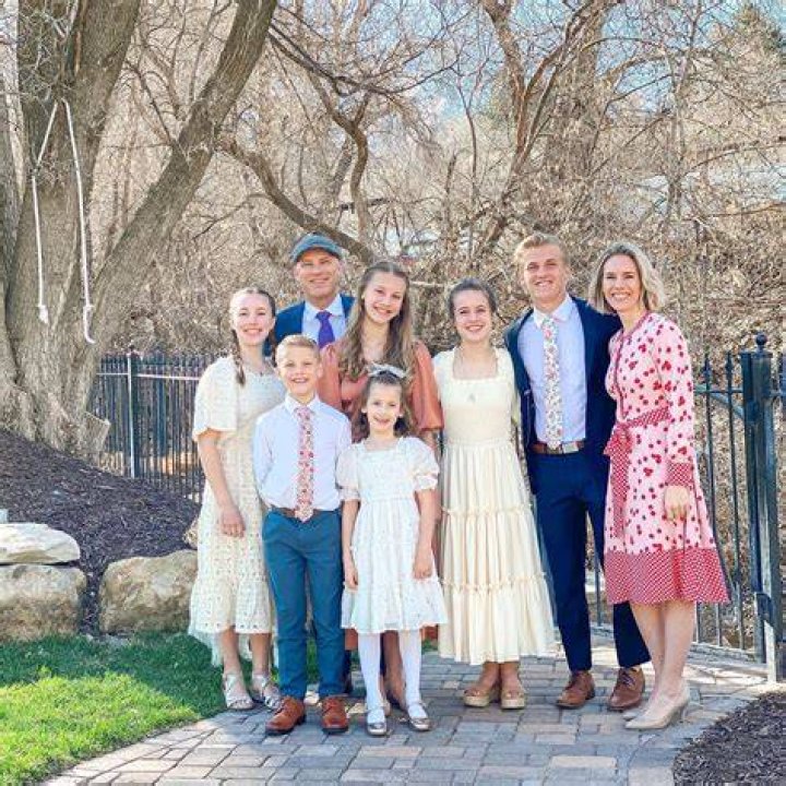 Family Vlogger Ruby Franke Arrested for Child Abuse! Ruby Franke