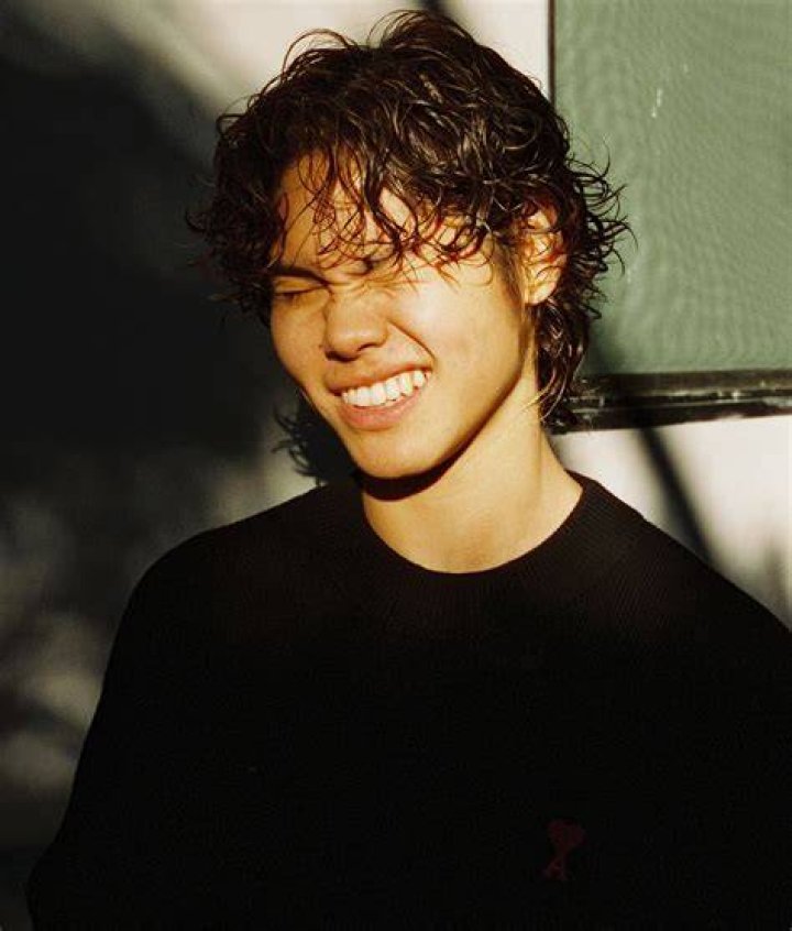 Sean Lew Bio (Wiki) 