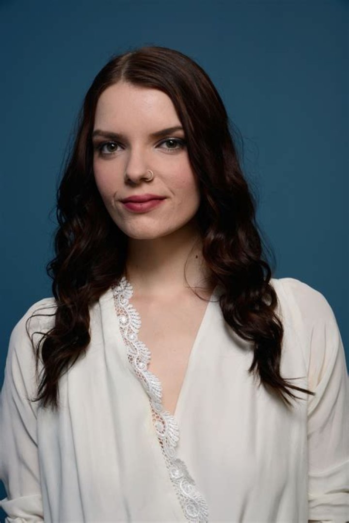 Sianoa Smit-McPhee Bio (Wiki) 