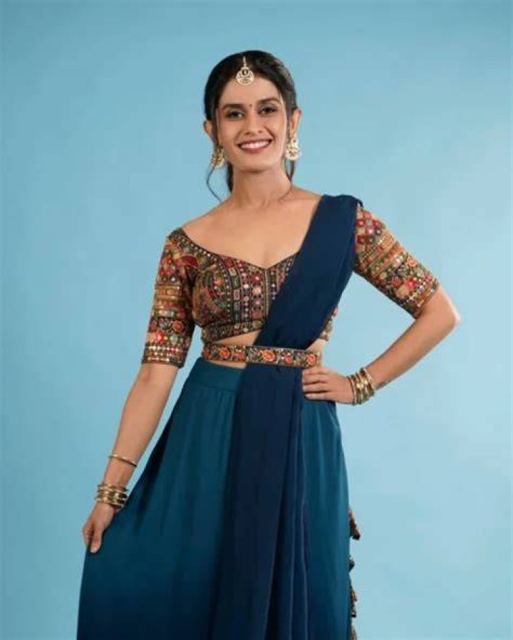 Sonal Devraj - Age, Family, Bio