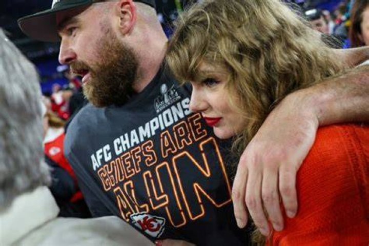 Taylor Swift and Travis Kelce are Reportedly Planning to Wear Matching Couple Outfits on Halloween! Taylor Swift and Travis Kelce are Reportedly Planning to Wear Matching Couple Outfits on Halloween!