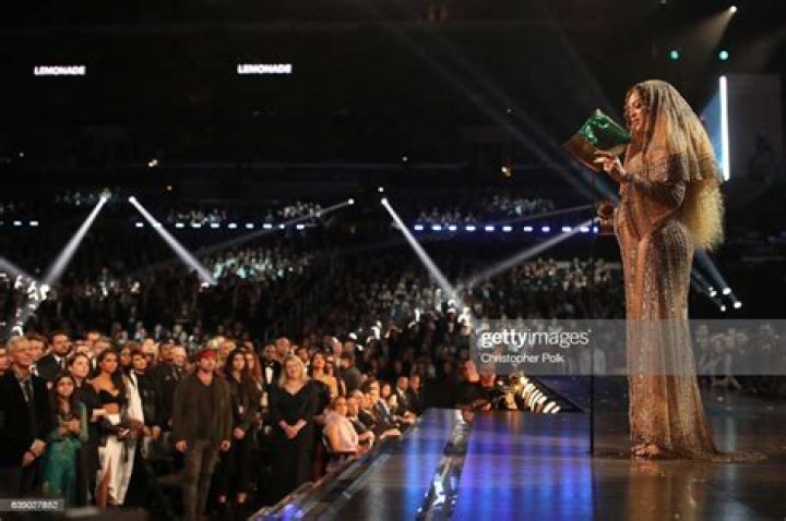 The 59th GRAMMY Awards - Roaming Show