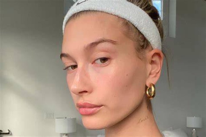 What bra size is Hailey Bieber?