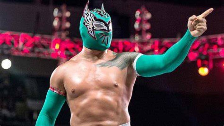 Where is Sin Cara now?