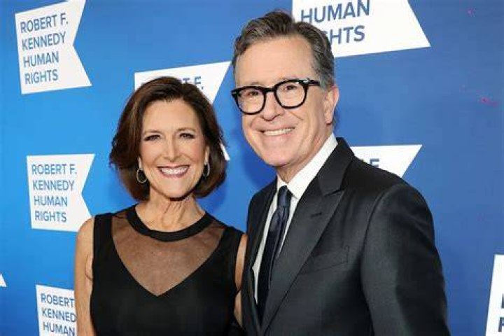Who is Evelyn McGee-Colbert? Know about her age, married life with Stephen Colbert, children, net worth, biography Who is Evelyn McGee-Colbert? Know about her age, married life with Stephen Colbert, children, net worth, biography
